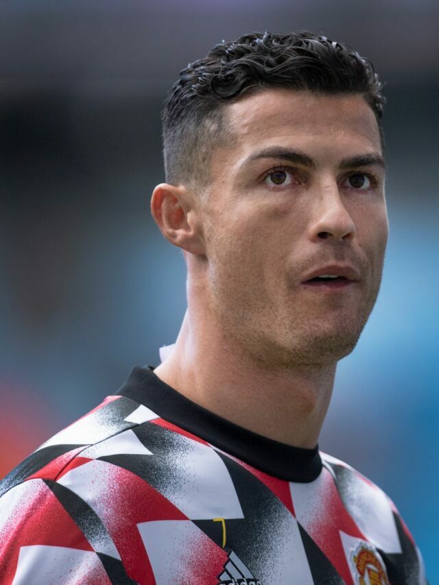 Cristiano Ronaldo को मैनचेस्टर यूनाइटेड क्लब ने बाहर किया,  क्लब ने ट्विटर पोस्ट के जरिए की घोषणा