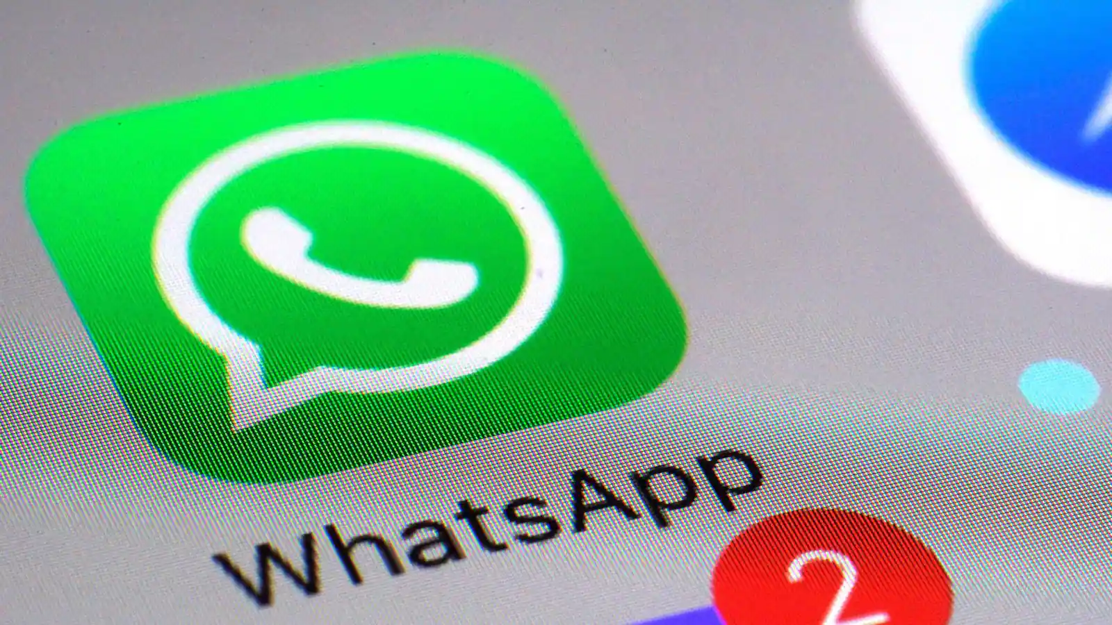 how to use whatsapp on two phones at the same time